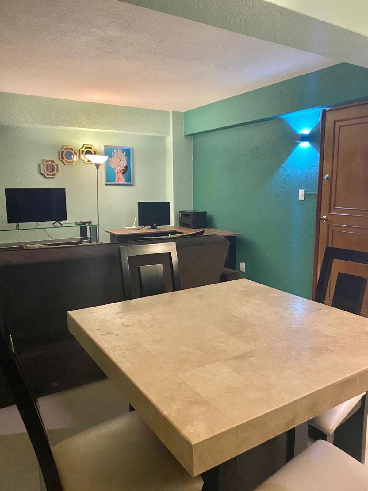 Espacioso Con Oficina Y Internet De Alta Velocidad Apartment Mexico City